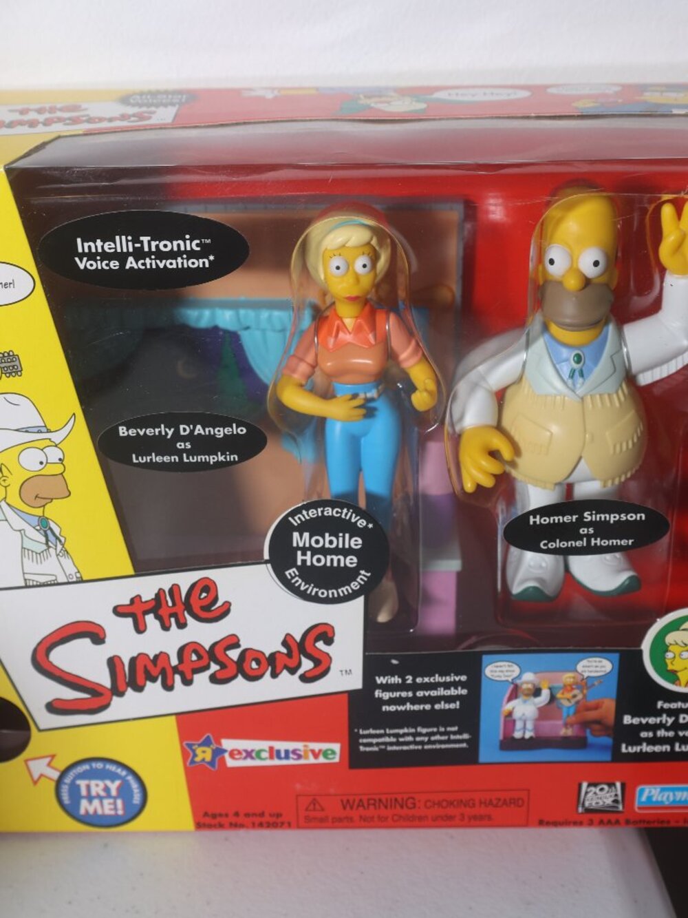 The Simpsons Mobile Home Action Figure Set 2002 Playmates Toys R Us Exclusive